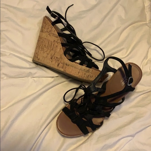 Wedges - Picture 1 of 1